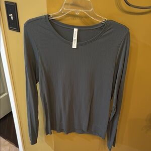 Athleta Blue/Gray In Motion Long Sleeve Top